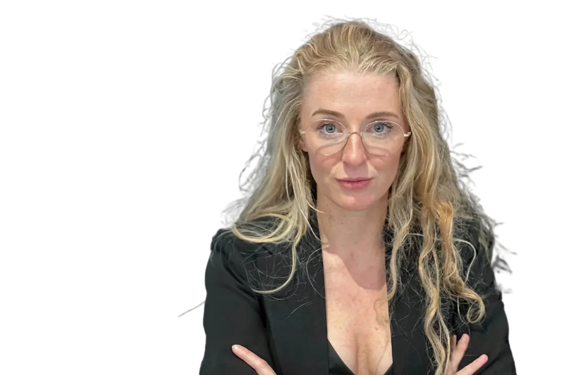 Freigestelltes Porträt von Julia Neuen, CEO von peaches und Expertin für Female Health und moderne Unternehmenskultur