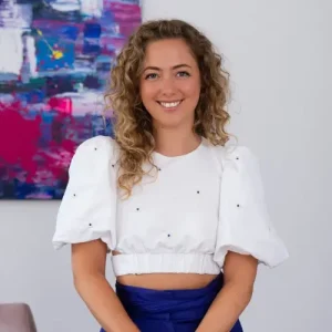 Larissa Schmid