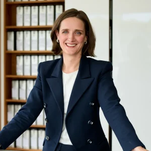 Sara Lauren Spethmann