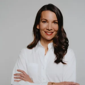 Dr. Sarah Bechstein